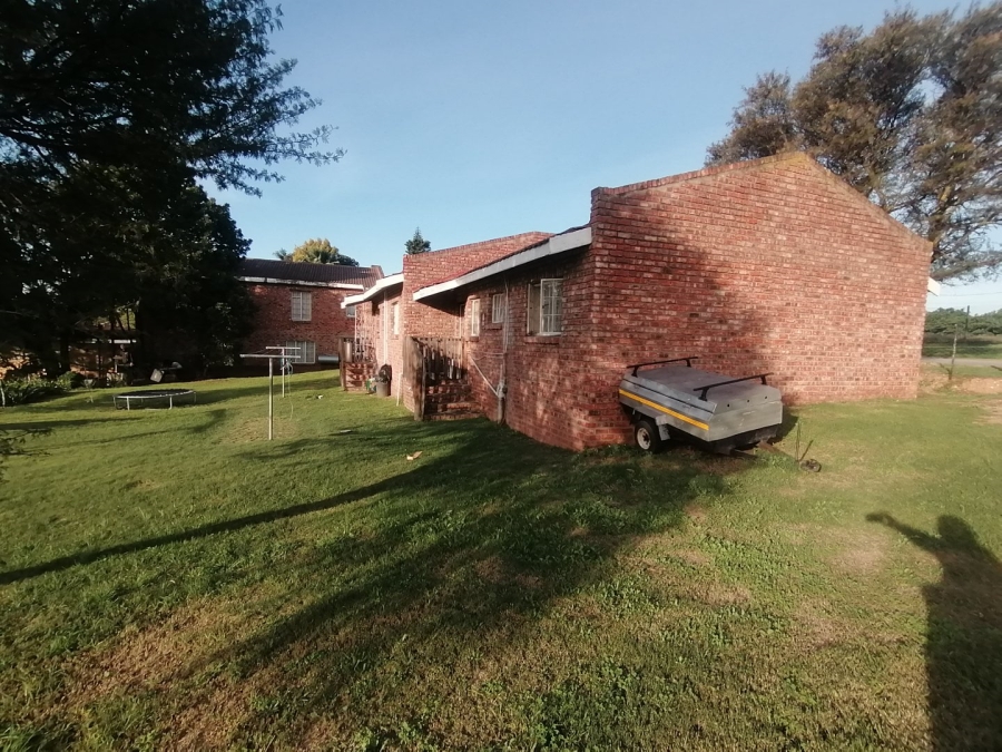 4 Bedroom Property for Sale in Manor Heights Eastern Cape